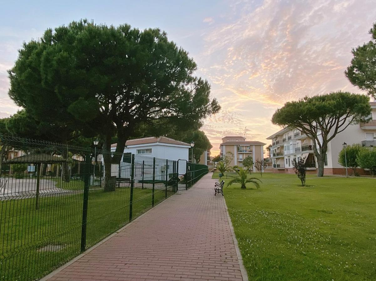 Apartamento De 3 Habitaciones, Zona Muy Tranquila A Unos Minutos De La Playa Mazagón Εξωτερικό φωτογραφία